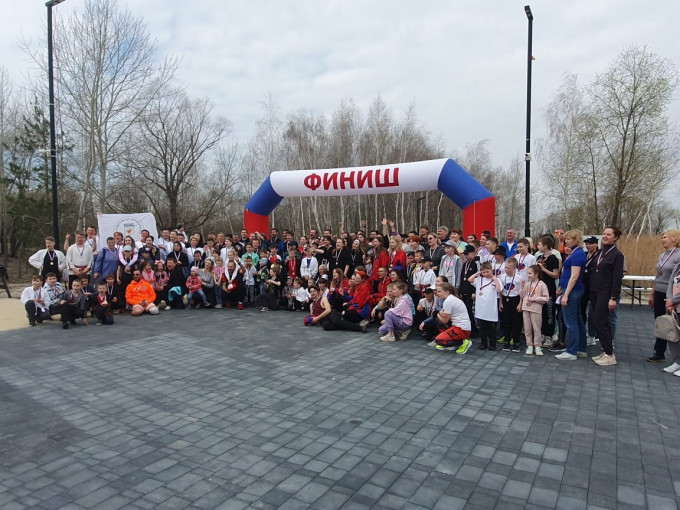 10 000 шагов во Всемирный день здоровья 10 000 шагов во Всемирный день здоровья.