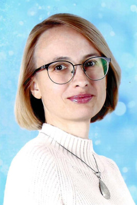Музыкальный руководитель Крылова Юлия Александровна Музыкальный руководитель Крылова Юлия Александровна